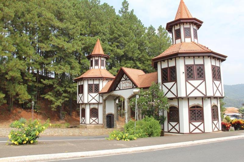 Appartement Apartamento Cravado Entre Os Principais Pontos Turisticos à Águas de Lindóia Extérieur photo