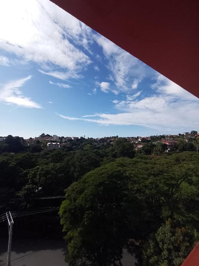 Appartement Apartamento Cravado Entre Os Principais Pontos Turisticos à Águas de Lindóia Extérieur photo